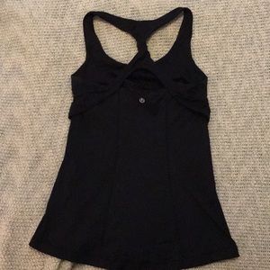 Lululemon twisted halter tank size 6